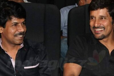 Tamil actor Vikram gets emotional after watching 'Paradesi'