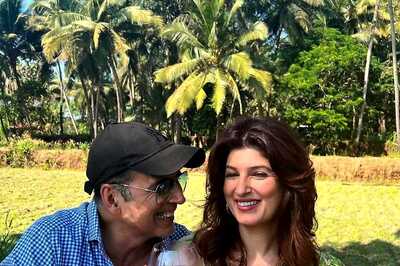 When Twinkle Khanna Revealed Being Out On Bail For Unbuttoning And ‘Assaulting’ Akshay Kumar; Watch
