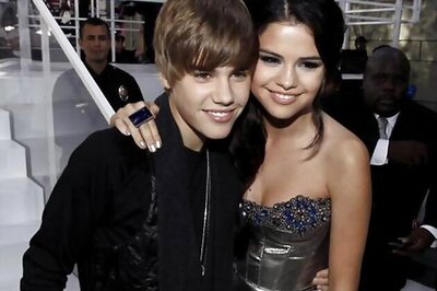 Selena Gomez seeks relationship advice from Katy Perry