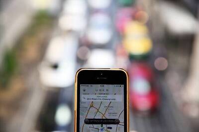 Auto, Taxi Unions Threaten Dharna Against App-Based Taxi Services