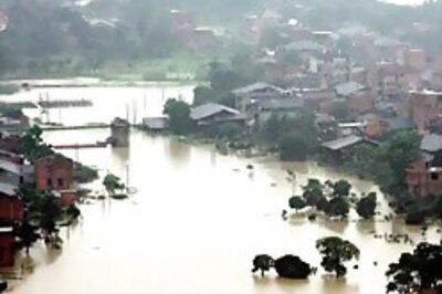 12 killed, 24 injured in China landslide