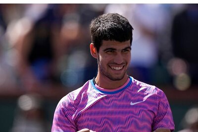 Carlos Alcaraz Cruises Into Indian Wells Quarter-finals