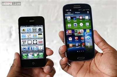 Apple, Samsung lose market share despite being top smartphone makers