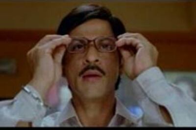 Hair's what women stars say about SRK moustachioed