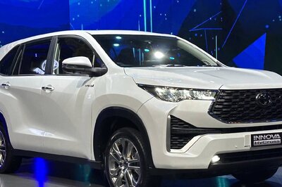 Toyota Innova Hycross Unveiled in India; Launch in January 2023
