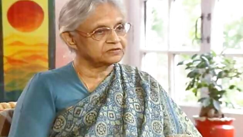 Sheila Dikshit's convoy meets with accident, 5 hurt