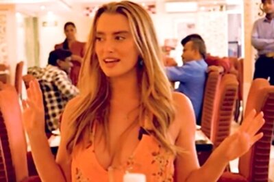 Watch: Matthew Hayden's Daughter, With SRH Fans, Enjoys Hyderabad's 'Iconic' Biryani