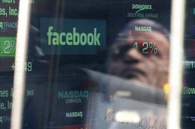 Investors brace for Facebook debut on Wall Street
