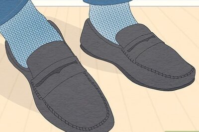 How to Wear Moccasins