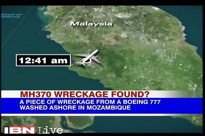 Suspected MH370 debris handed to Malaysian experts