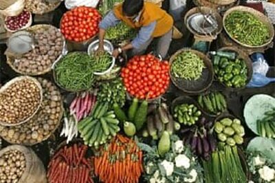 Inflation rises to 13.39 pc, blame it on potato prices