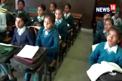 Not Just Students, Delhi Govt to Collect Aadhaar and Other Personal Data of Their Families As Well