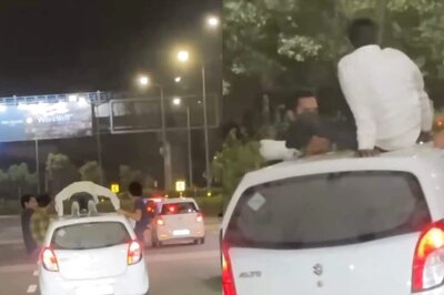 Caught On Cam: Gurugram Man Seen Drinking, Doing Push-ups on Top of Moving Car; Two Held
