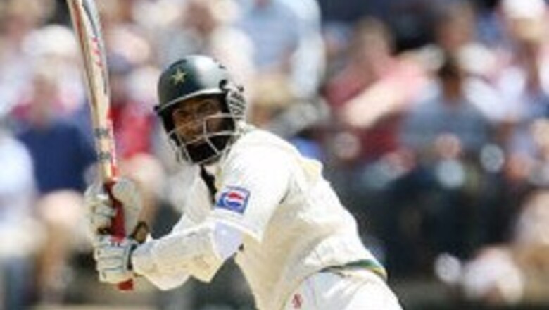 Pakistan add insult to England injury
