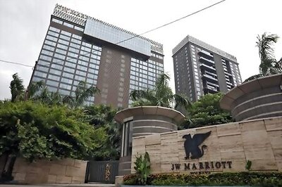 Marriott posts bigger-than-expected loss as virus hits bookings