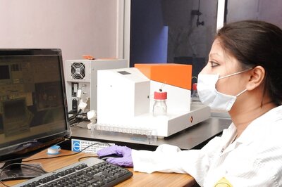 Researchers and Teachers Demand Robust Funding for Education and Scientific Research