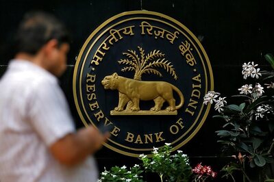 ‘What’s the Emergency to Invoke Section 7?’ Oppn Parties Say Govt ‘Hell-bent on Destroying RBI’