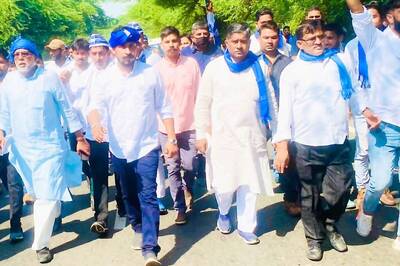 Hathras Rape Case LIVE Updates: Give 'Y' Security to Victim's Kin or I'll Take Them Home, Says Bhim Army Chief; Demands Inquiry by Retired SC Judge