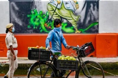 Rs 10,000 Loan to be Given to Street Vendors to Restart Work After Lockdown, Says Sitharaman