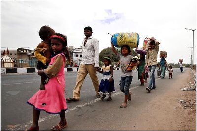 Govt Has Committed All Support to Migrant Workers During COVID-19 Lockdown, Says Amit Shah