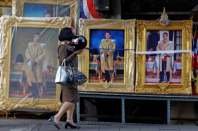 Thai Teens Handed Years-long Sentences for Burning Royal Portraits