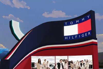 DressX, Tommy Hilfiger Headline Maiden Metaverse Fashion Week