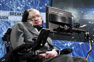 Stephen Hawking's Voice to be Beamed into Space at Final Send-Off