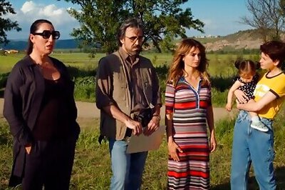 Q&A: Almodóvar On Unearthing The Past In 'Parallel Mothers'