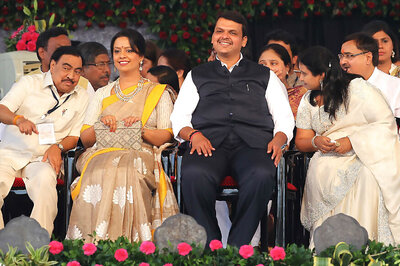 Aurangabad Cops 'Forced' to Sell Rs 51,000-a-Seat Ticket to Event Featuring Maharashtra CM Devendra Fadnavis's Wife Amruta