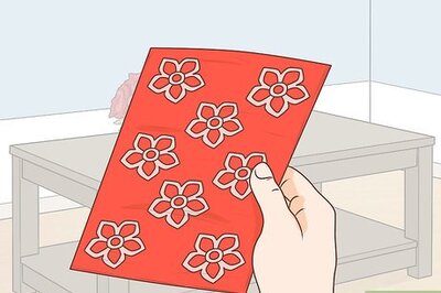 How to Decorate a Wall with Paper