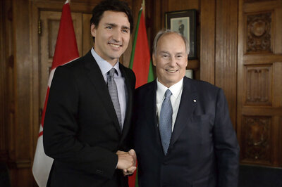 Justin Trudeau Breaks Ethics Rules With Vacation at Aga Khan’s Island
