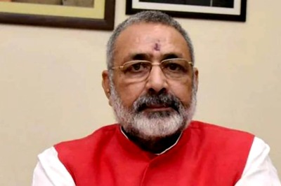 Giriraj Singh’s Ministry Erects New Rule for PM Rural Housing Scheme, Ties Funding to States' Performance