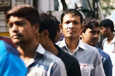 Gripped By Job Insecurity: 3 In 4 Indians Fear Tech Replacing Their Career, Study Finds Skill Gaps