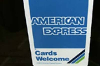 Day in pics: Jobs cuts, US polls and scared Sachin