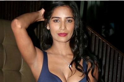 Poonam Pandey Is ALIVE, Lock Upp Game Star FINALLY Comes Out In a Video Statement: 'I Did Not Die...'