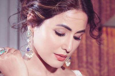 Hina Khan Looks Ravishing in Pink Organza Saree; Check Out The Actress’ Sizzling Pics