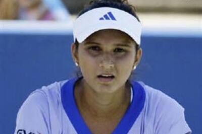 Sania crashes out of Australian Open singles event