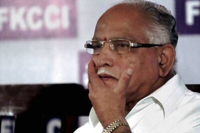 Yeddyurappa calls off night-long dharna in Assembly