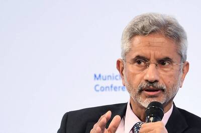 Jaishankar Speaks to US Secretary of State Blinken on Ukraine Crisis; Dials Counterparts from Romania, Hungary and Slovakia