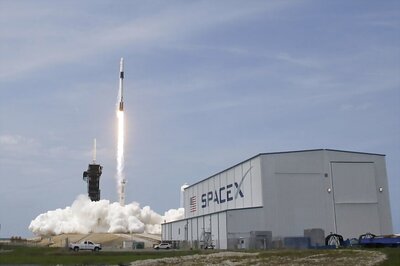 Tired of the Mess Earth is in? Billionaires Elon Musk, Jeff Bezos Are Readying Outer Space for You to Live in