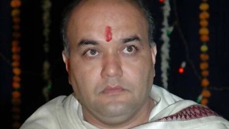 Marathi actors Abhyankar, Pendse die in accident
