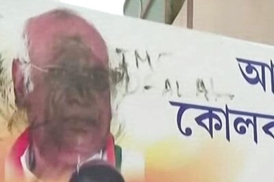 Mallikarjun Kharge's Posters Defaced In Front of Bengal Congress HQ After His Snub At Adhir