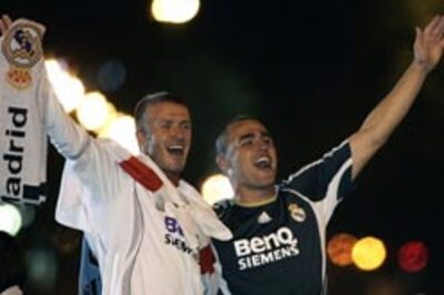 Perfect farewell for Beckham, Carlos