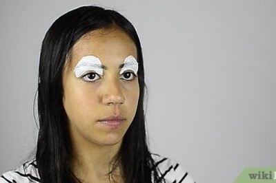 How to Face Paint a Clown