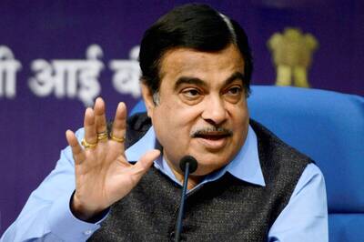 Government Trying to Construct E-highway on 1,300-km Delhi-Mumbai Expressway: Nitin Gadkari