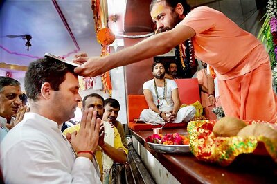 Taking Lessons From 2014 Electoral Loss, Congress Looking at a 'Soft Hindutva' Approach