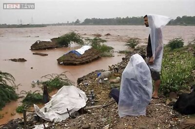 Sonia Gandhi urges Centre to declare J&K flood a 'national calamity'