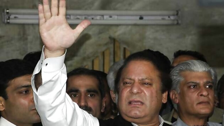 Hope Sharif fulfils promises made during campaign: Khurshid