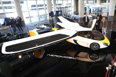 Flying Cars Aeromobil And Pal-V Liberty Take Off on French Riviera