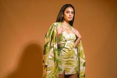 Priya Prakash Varrier’s Green Tropical Print Dress Will Take You Back To Summers